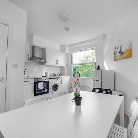 Stylish Stay 2-Bed By Tower Of Londen Buitenkant foto