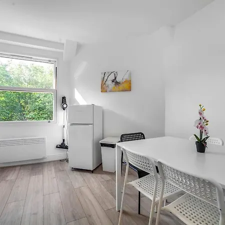 Stylish Stay 2-Bed By Tower Of Londen Buitenkant foto