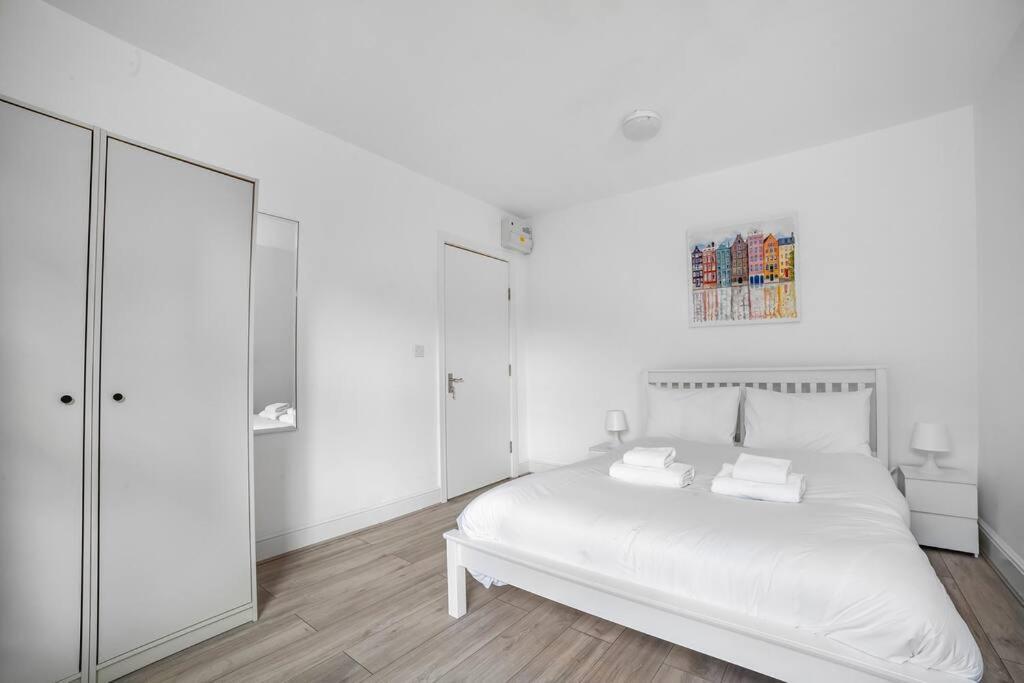 Appartamento Stylish 2-bed By Tower Of Londra