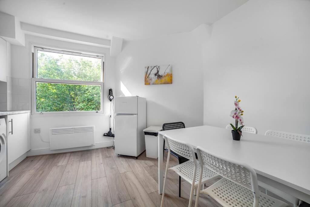 Appartamento Stylish 2-bed By Tower Of Londra