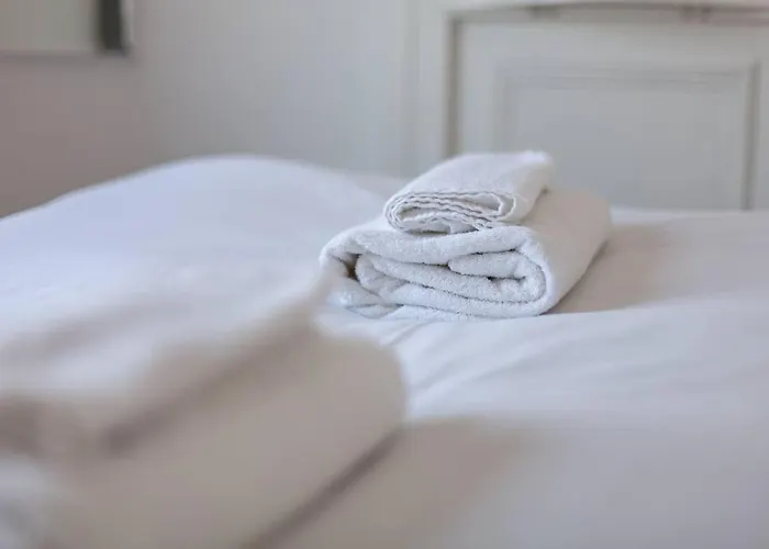 Stylish Stay 2-Bed By Tower Of London